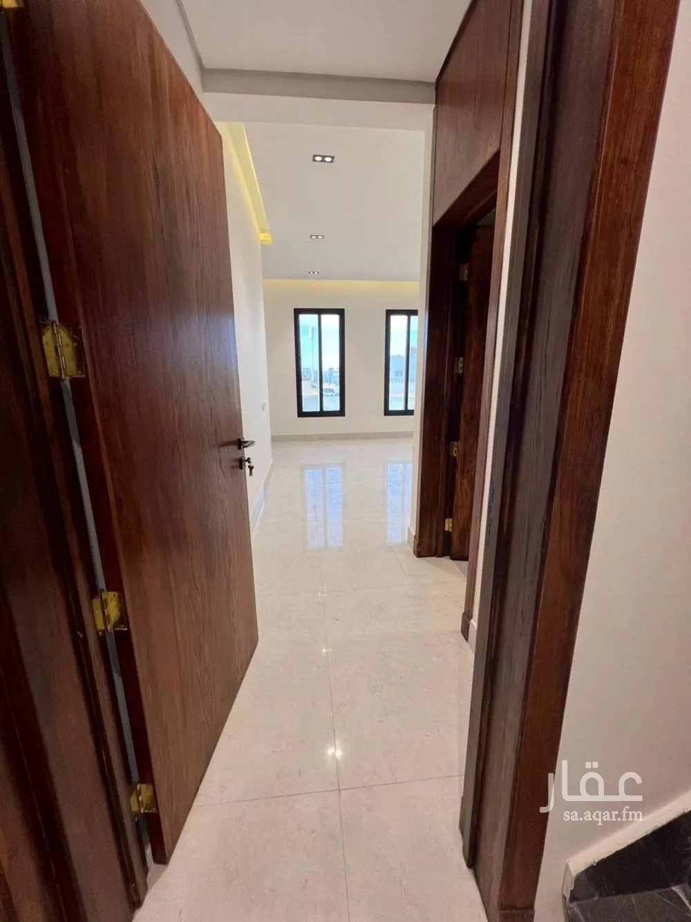 5 bedroom villa in Al Mahdiyyah 10
