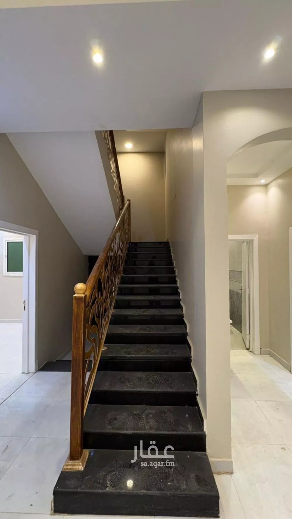 5 bedroom duplex in Al Mahdiyyah 2