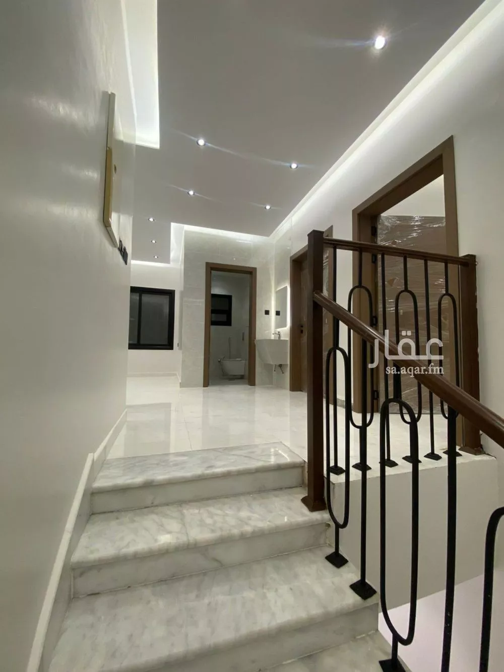 5 bedroom villa in Dahiat Namar, Riyadh 6