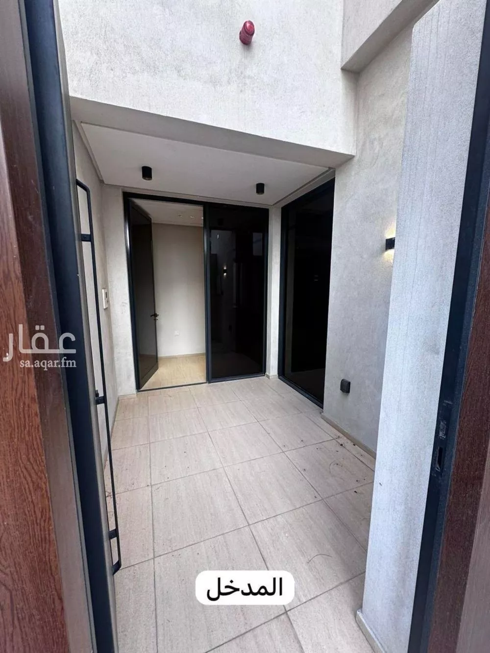 فيلا 6 غرف في العارض 11