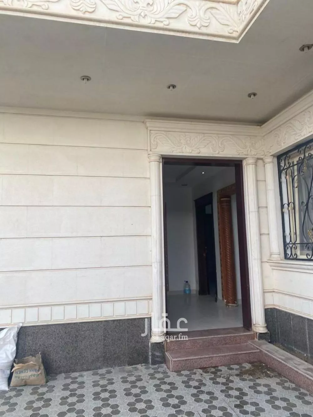 4 bedroom villa in Al Rimal 3
