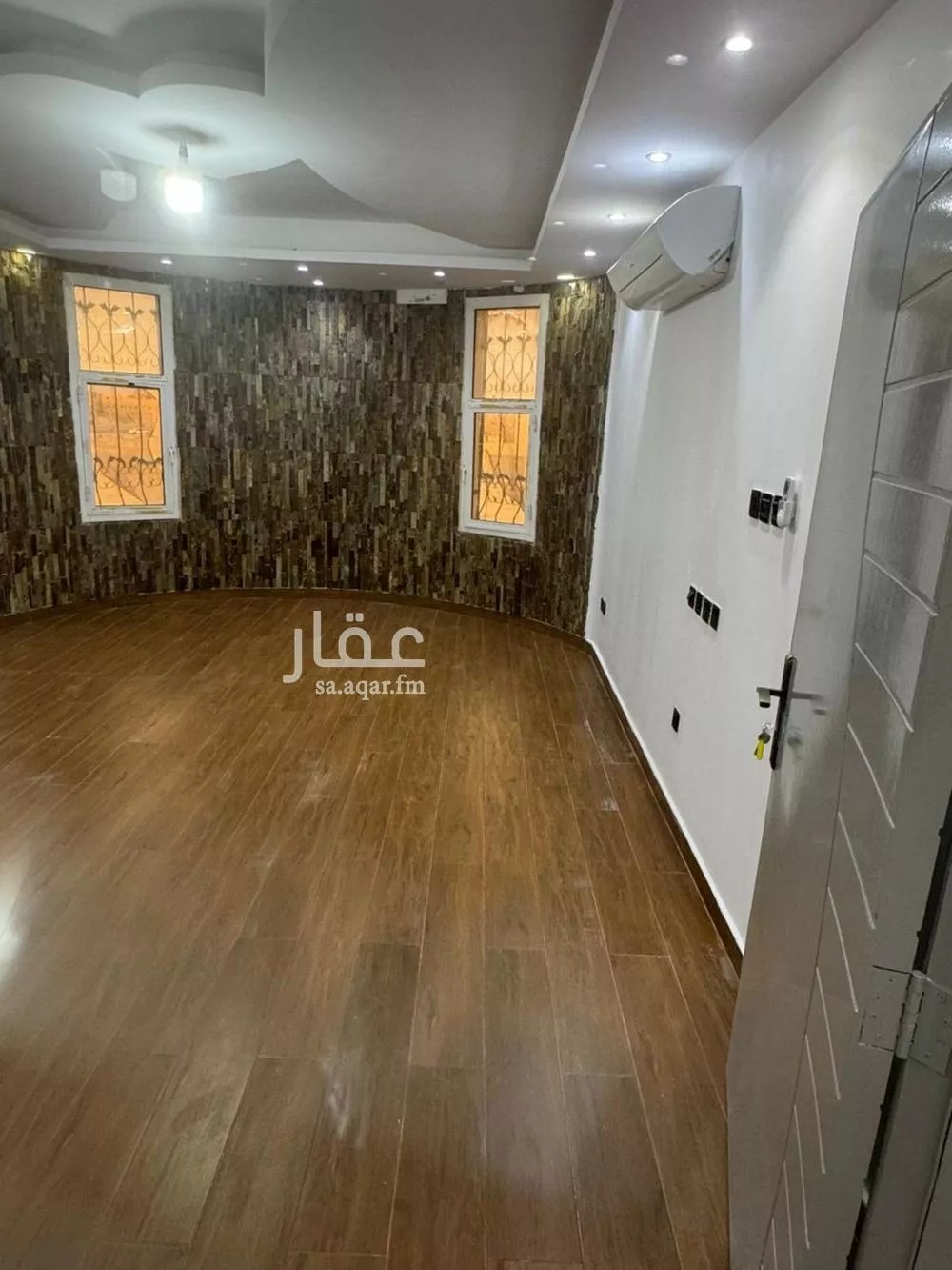 فيلا 4 غرف في ظهرة لبن 14