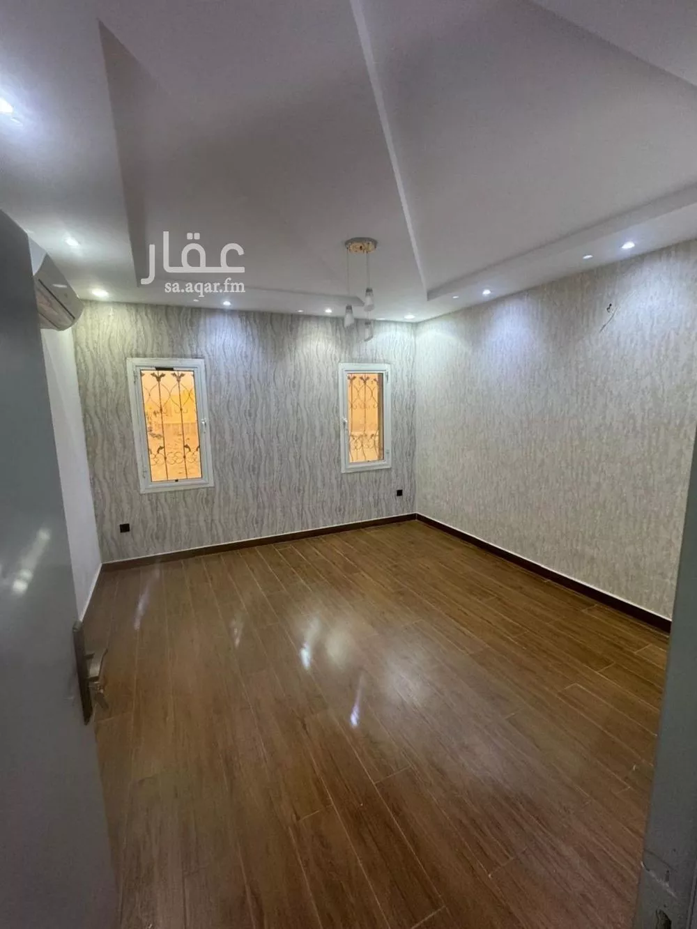 فيلا 4 غرف في ظهرة لبن 20
