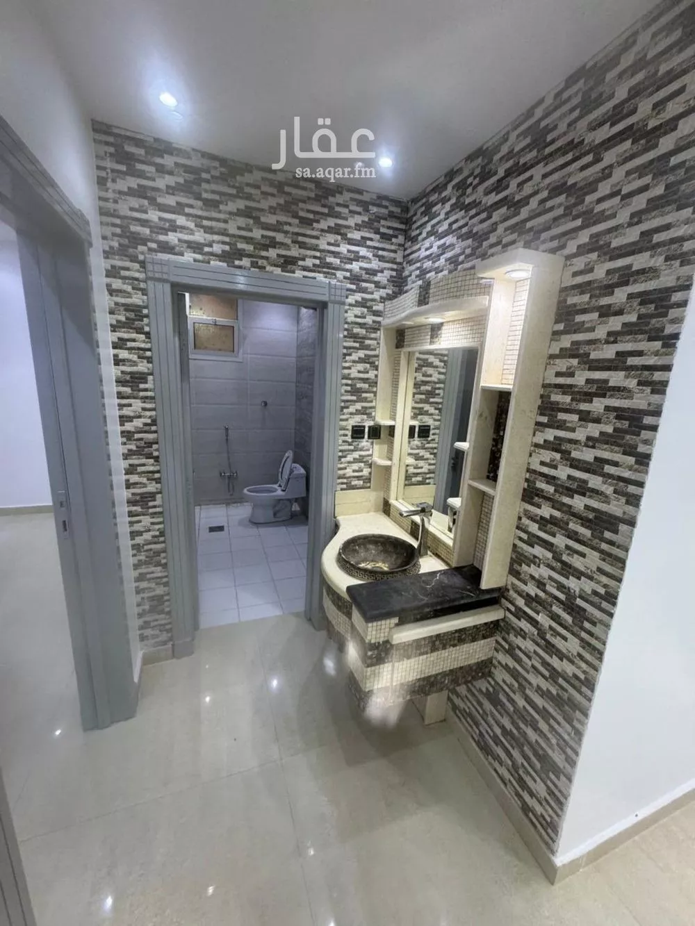 فيلا 4 غرف في ظهرة لبن 9