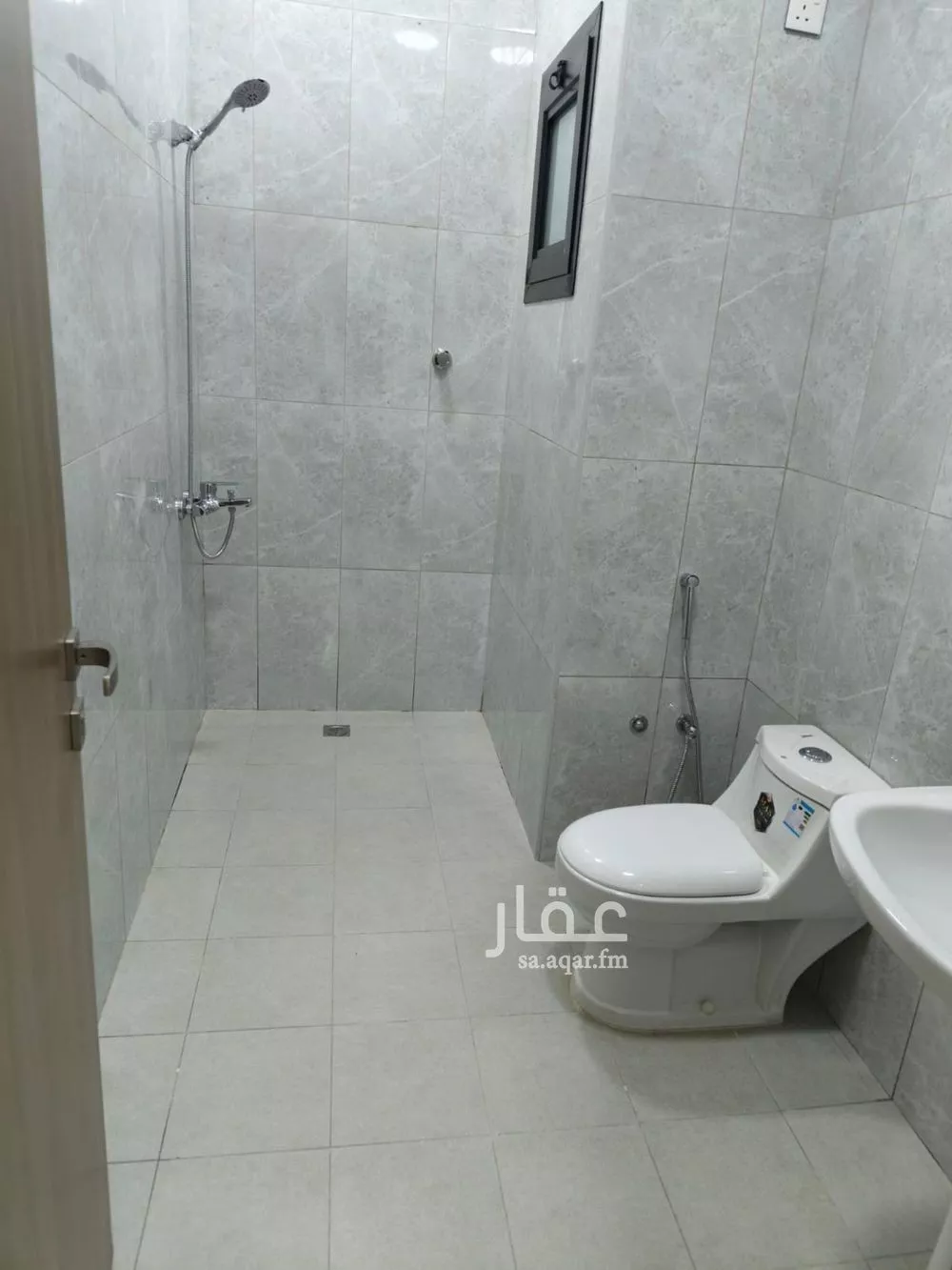 فيلا 4 غرف في نمار 22