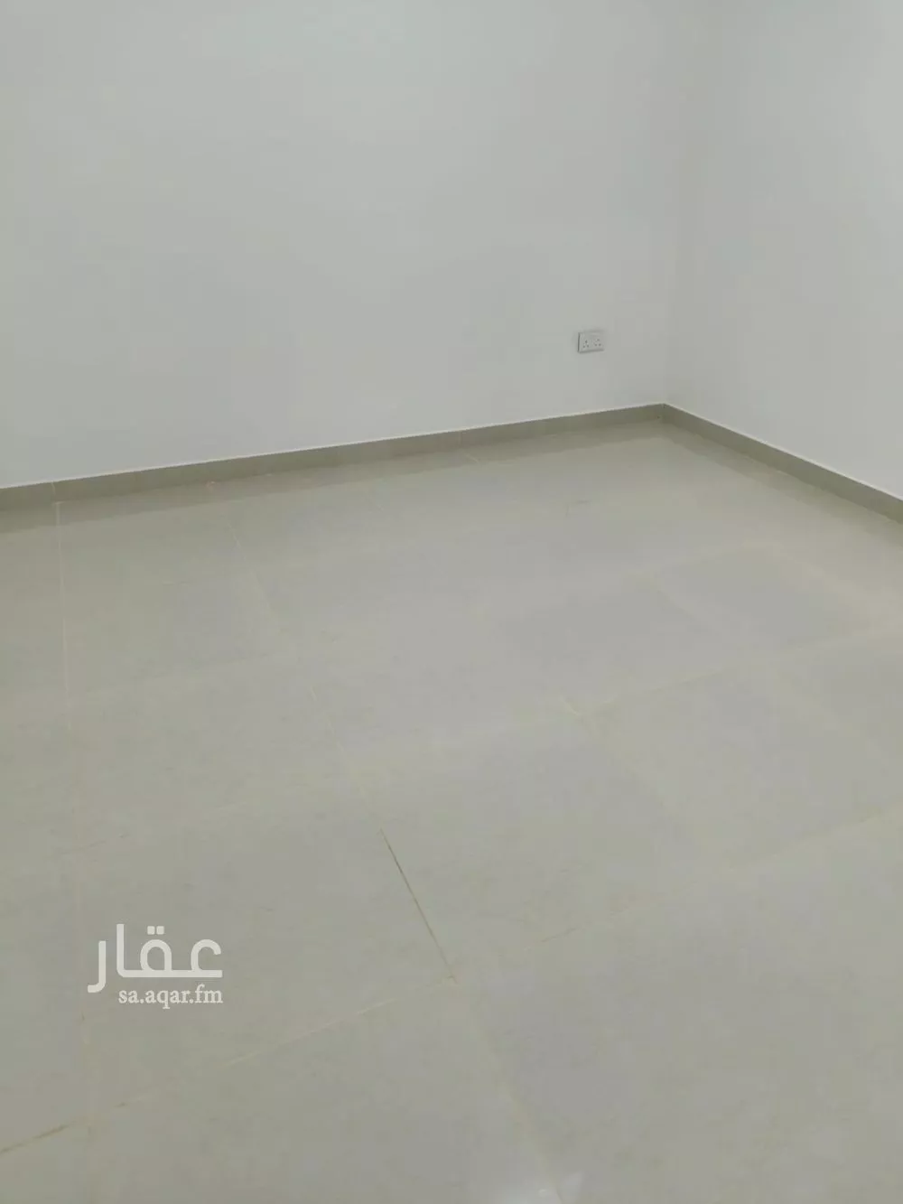 فيلا 4 غرف في نمار 8