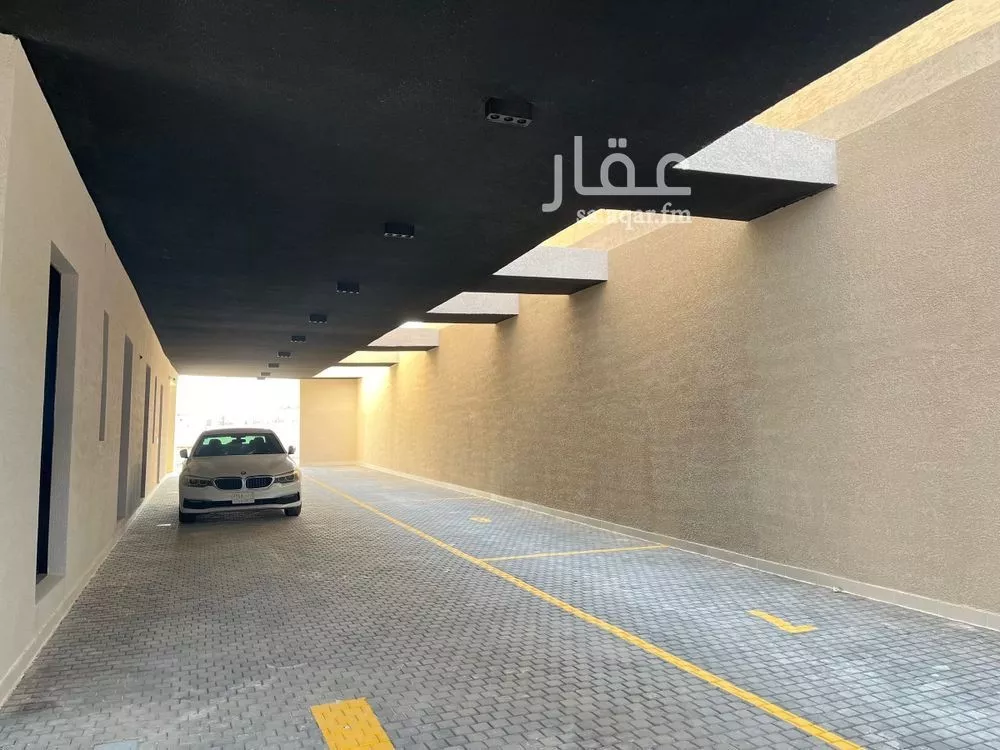 3 bedroom apartment in Al Mahdiyyah 5