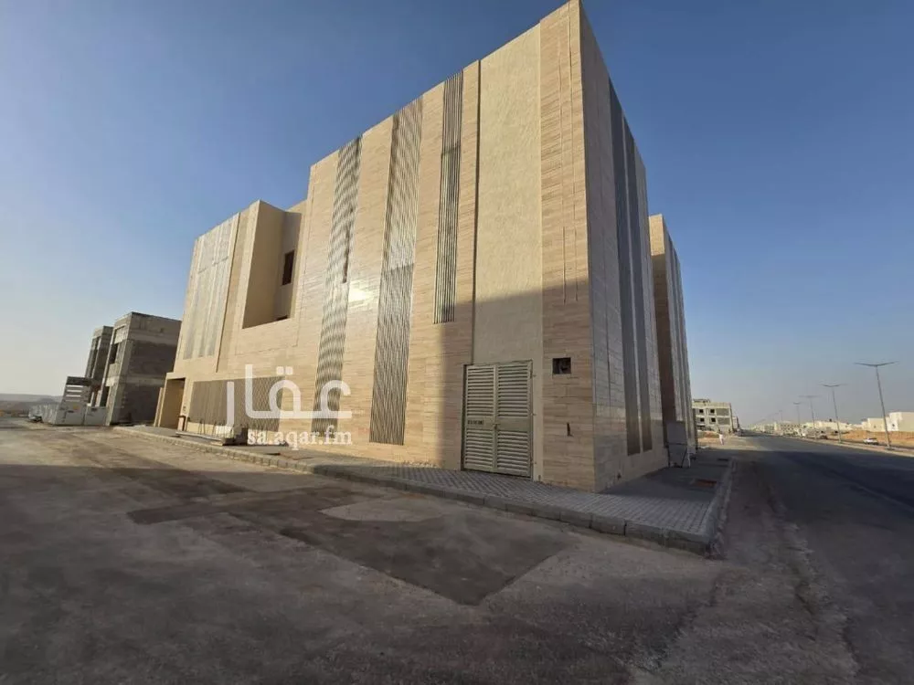 3 bedroom apartment in Al Mahdiyyah 2