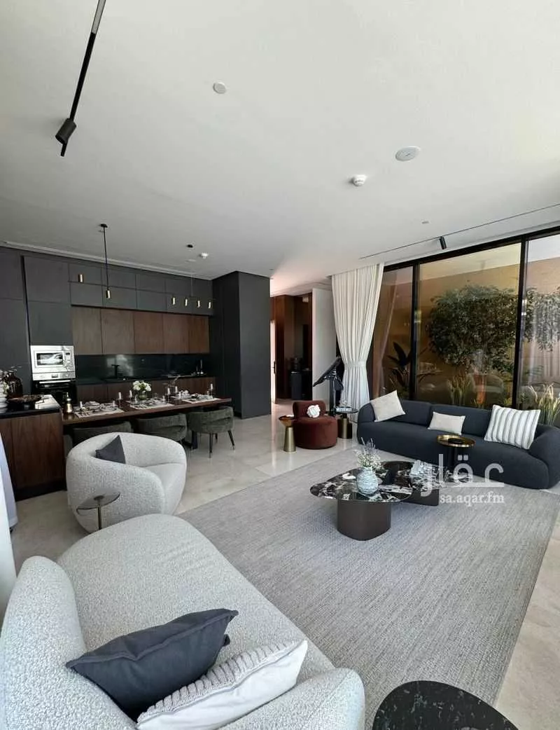 4 bedroom apartment in Al Nakheel 10