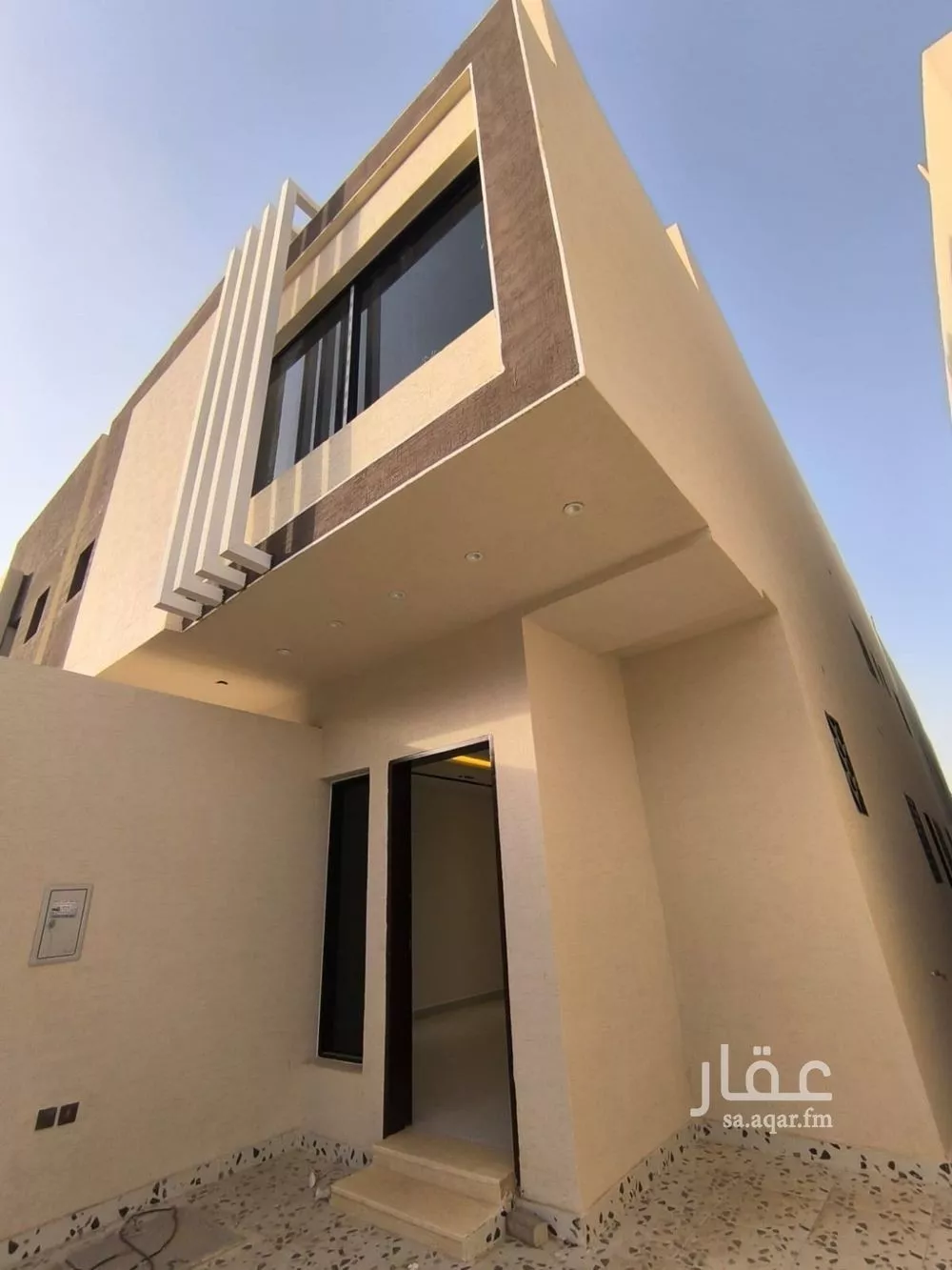 شقة 5 غرف في بدر 11