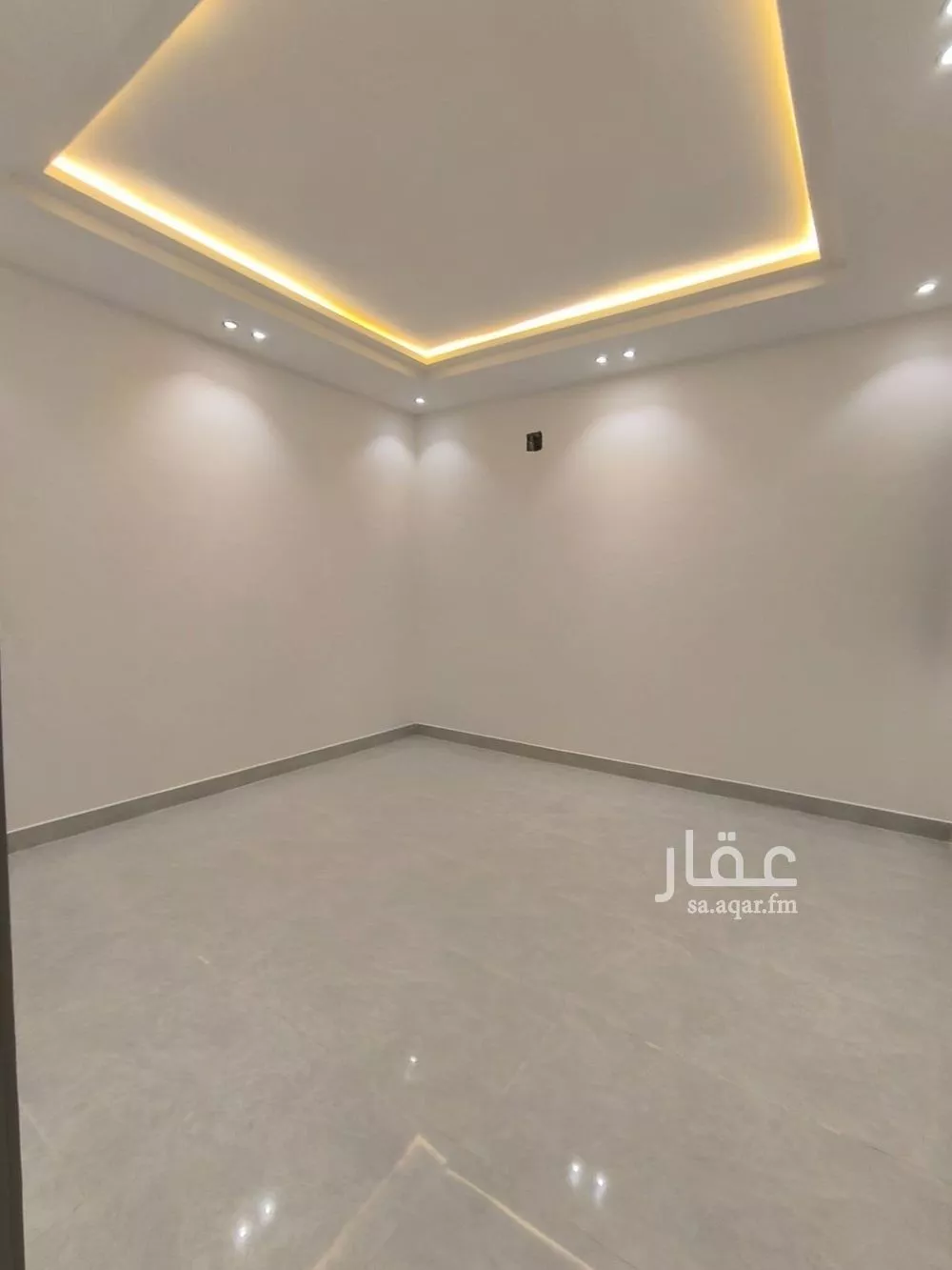 شقة 5 غرف في بدر 8