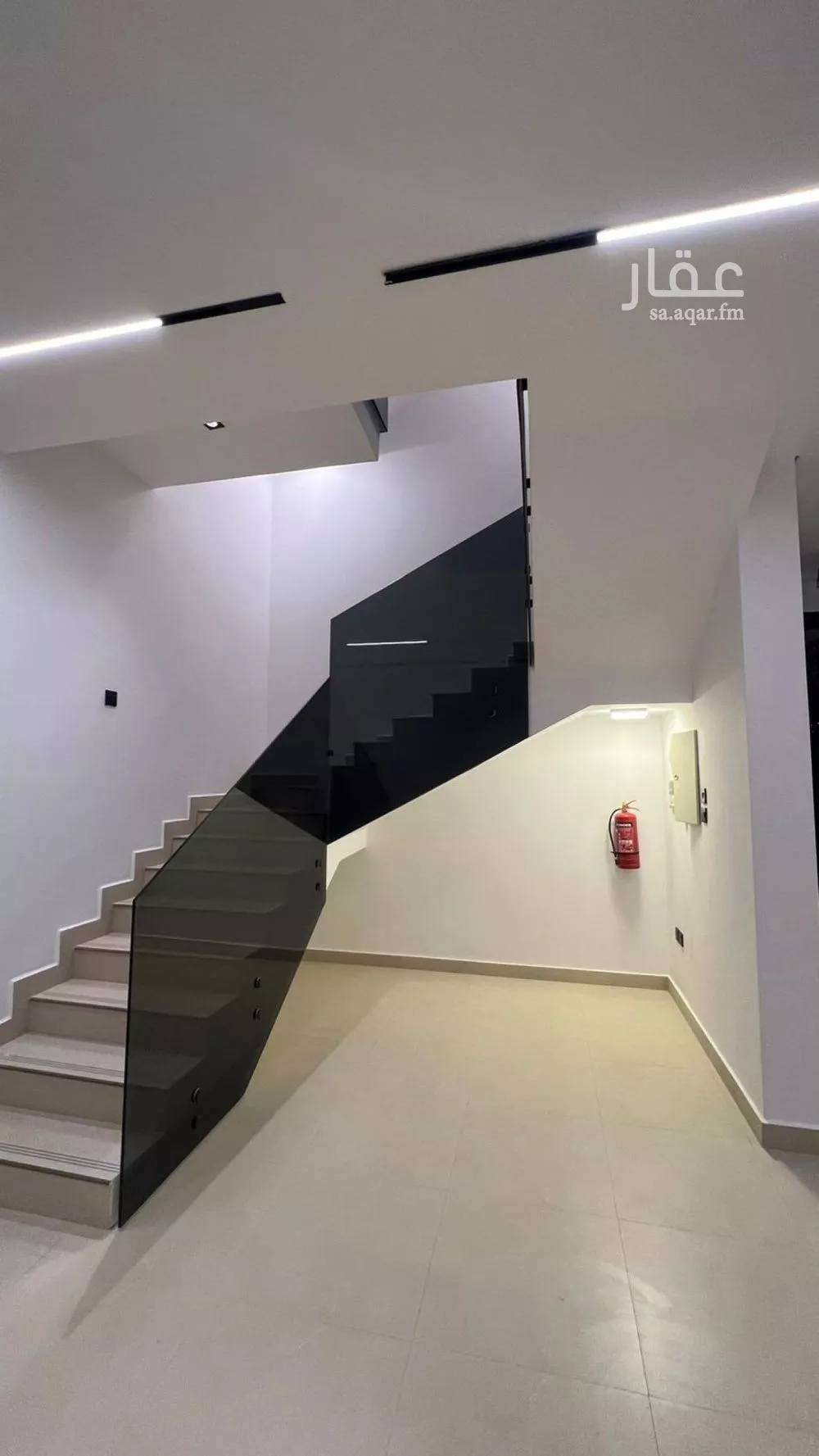 8 bedroom villa in Al Aridh 3