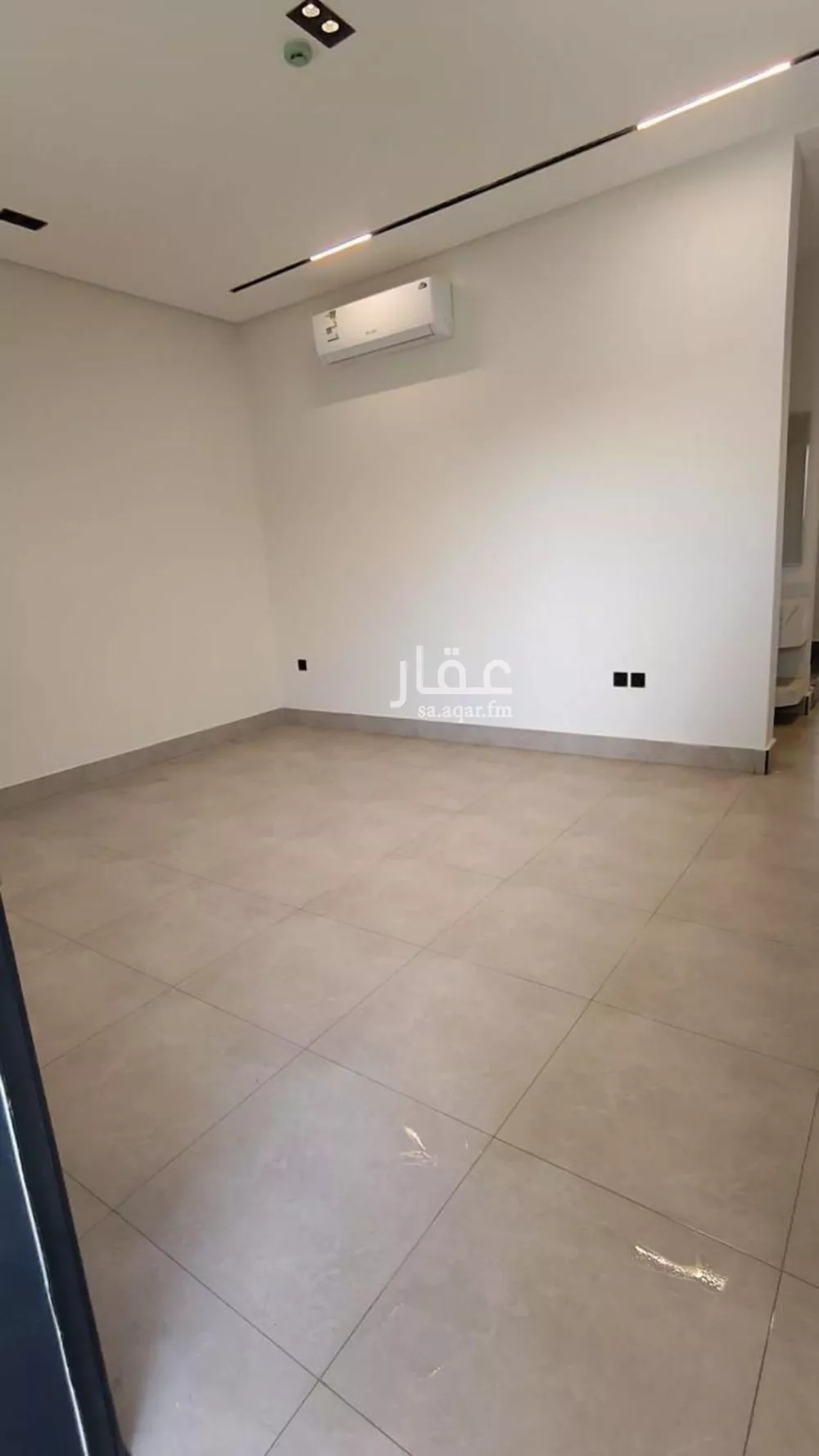 4 bedroom villa in Al Rimal 20
