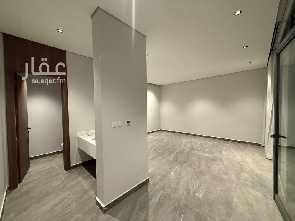 3 bedroom villa in Al Aridh 6