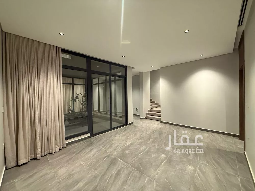 3 bedroom villa in Al Aridh 9