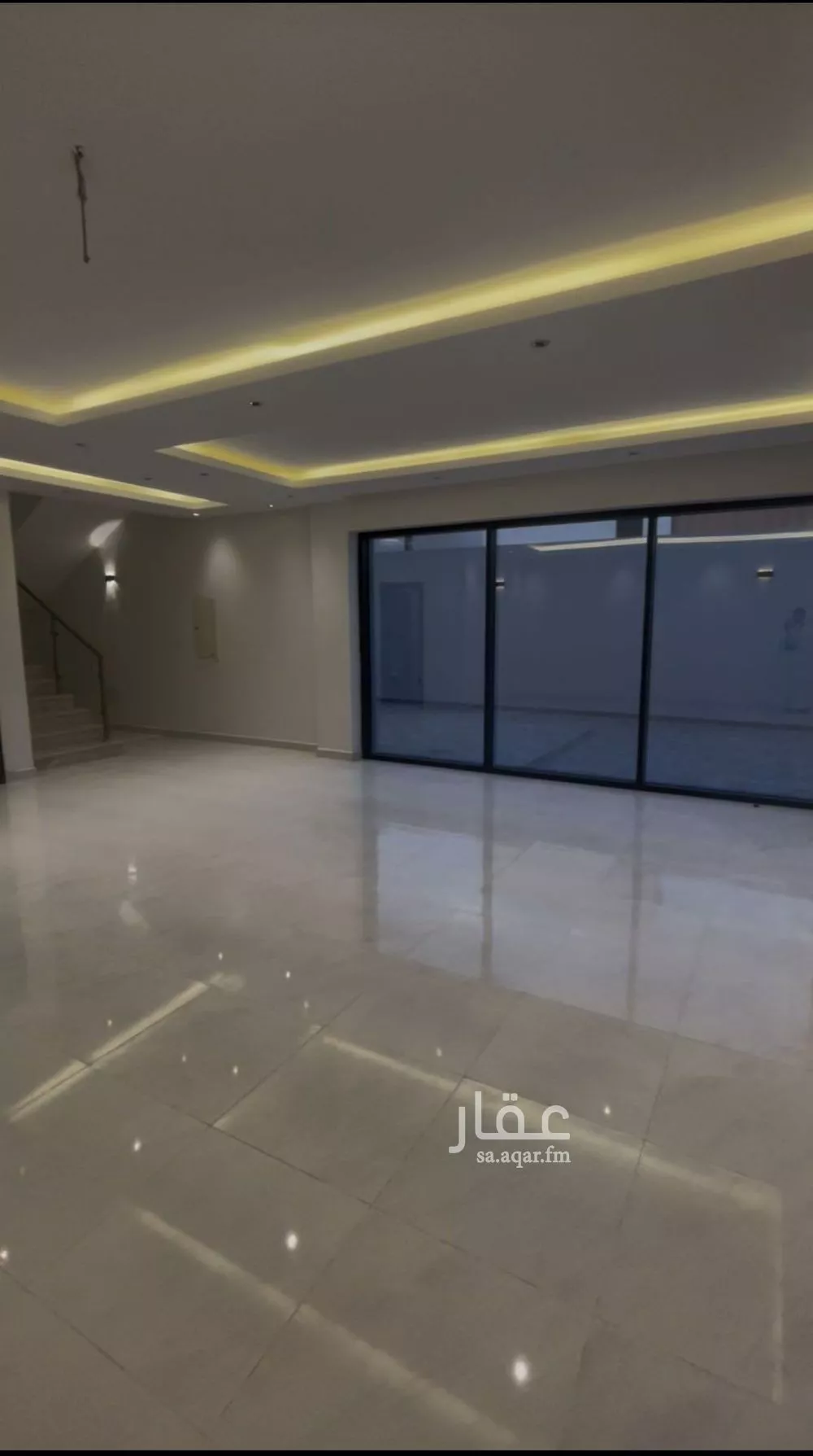 4 bedroom villa in Al Janadriyah 23