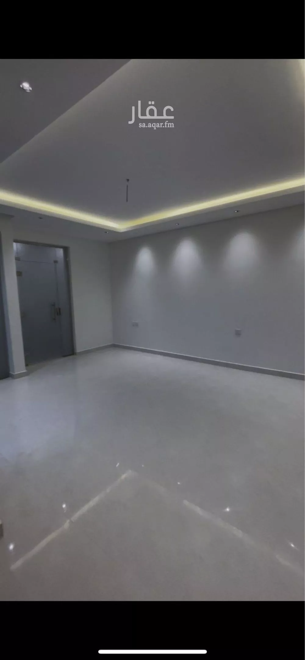 4 bedroom villa in Al Janadriyah 10