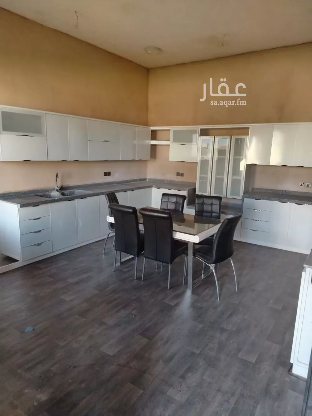 20 bedroom villa in Banban 7