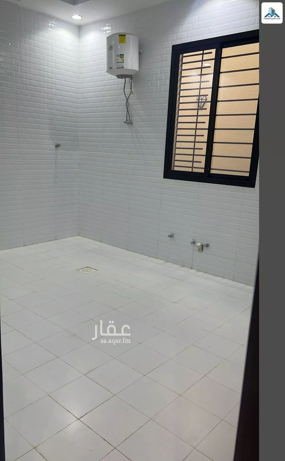 4 bedroom villa in Al Janadriyah 5