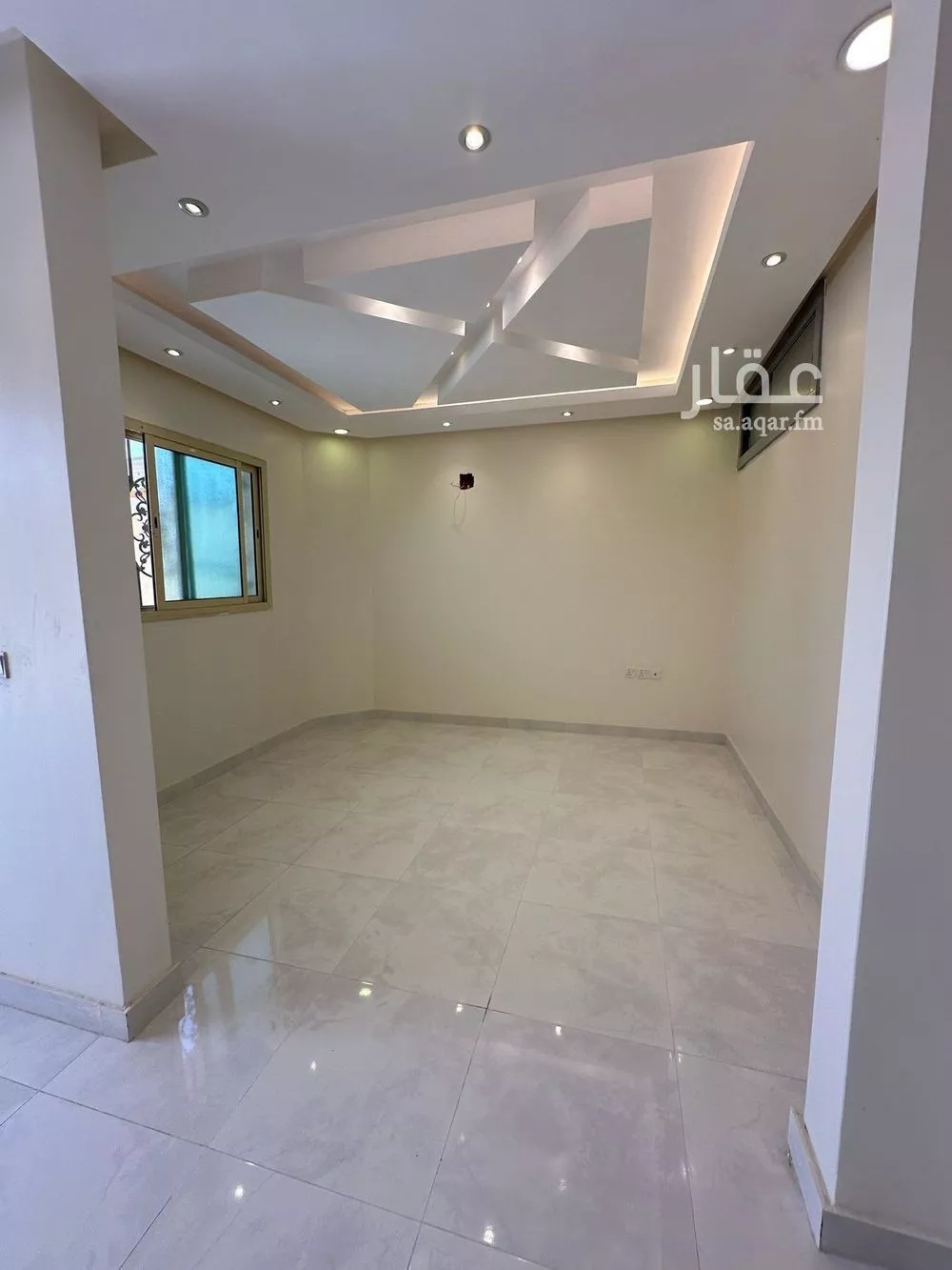 5 bedroom villa in Al Aridh 17