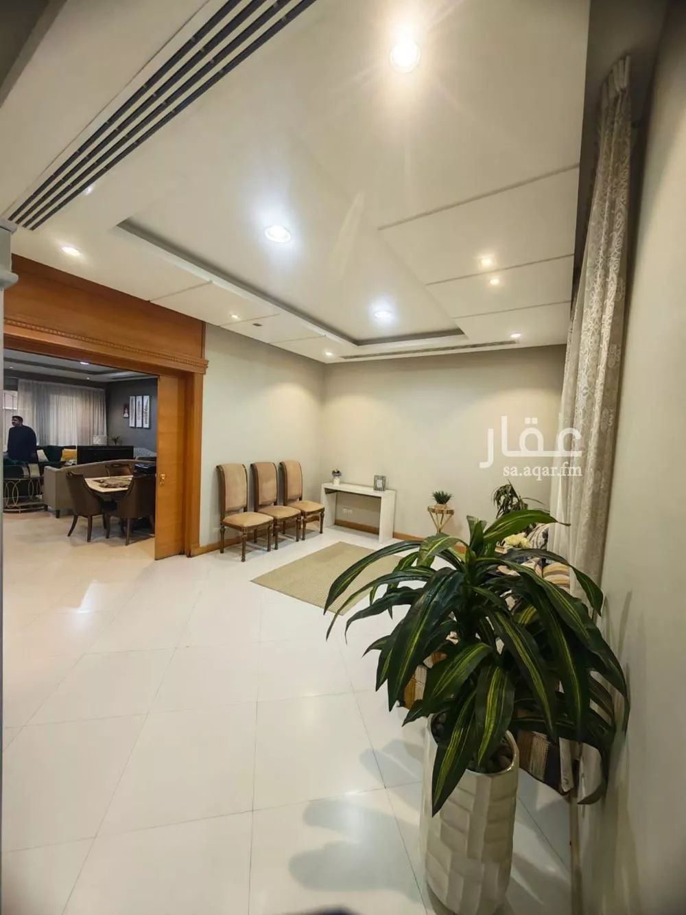 فيلا 6 غرف في العارض 2