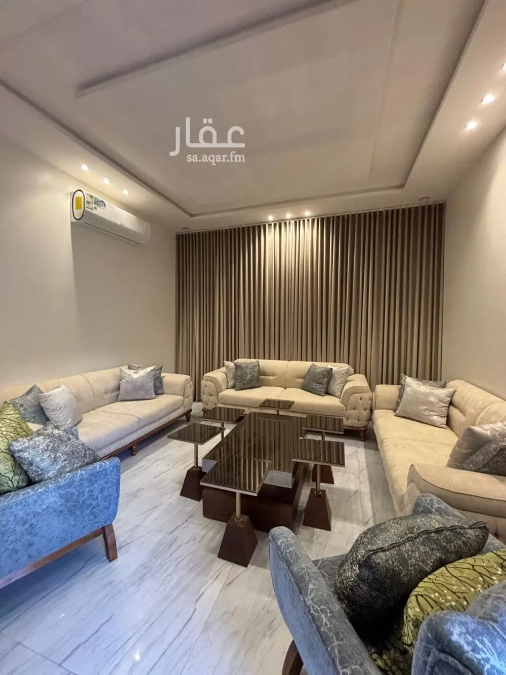 فيلا 7 غرف في الرمال 2