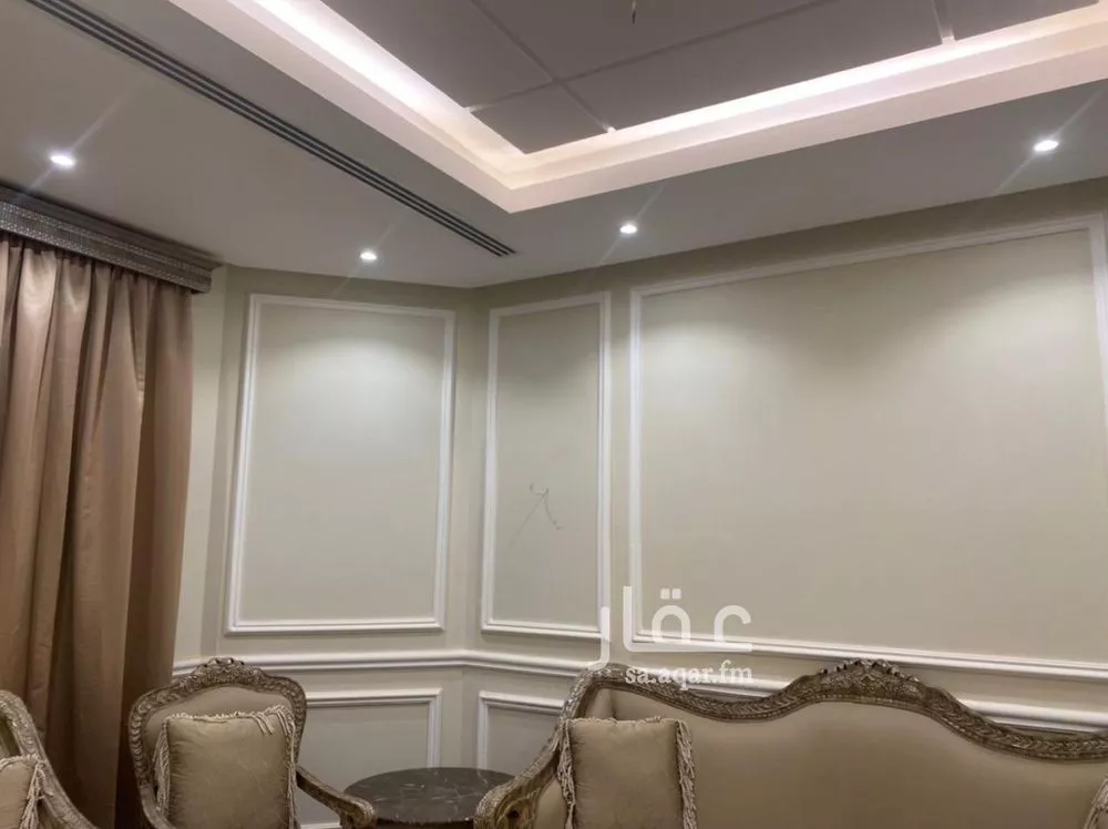 فيلا 7 غرف في الفلاح 4