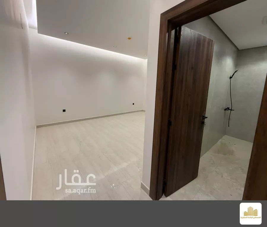 3 bedroom apartment in Al Hazm 4