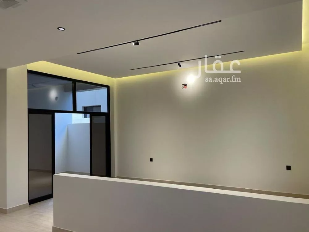 3 bedroom villa in Al Mahdiyyah, Riyadh 14
