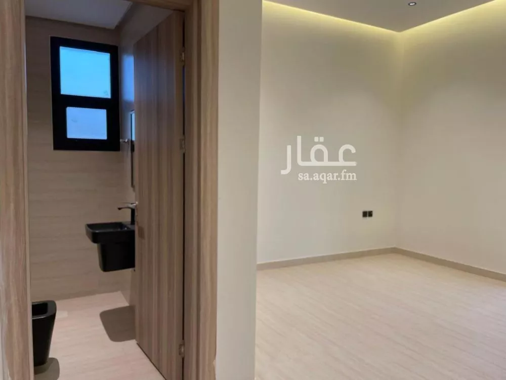 3 bedroom villa in Al Mahdiyyah, Riyadh 22