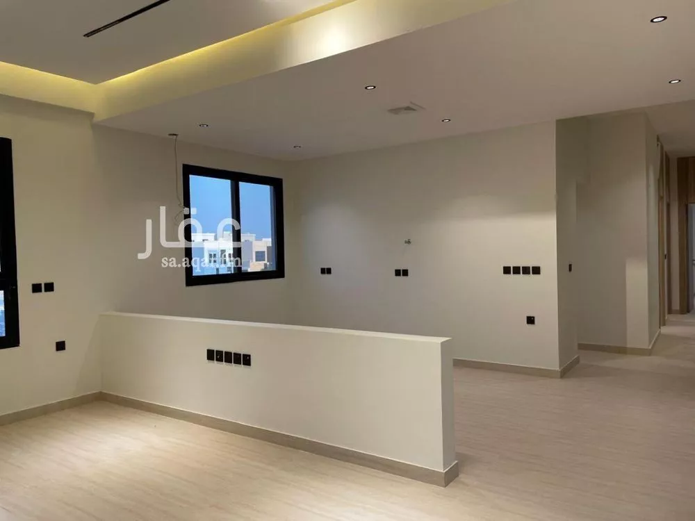 3 bedroom villa in Al Mahdiyyah, Riyadh 6