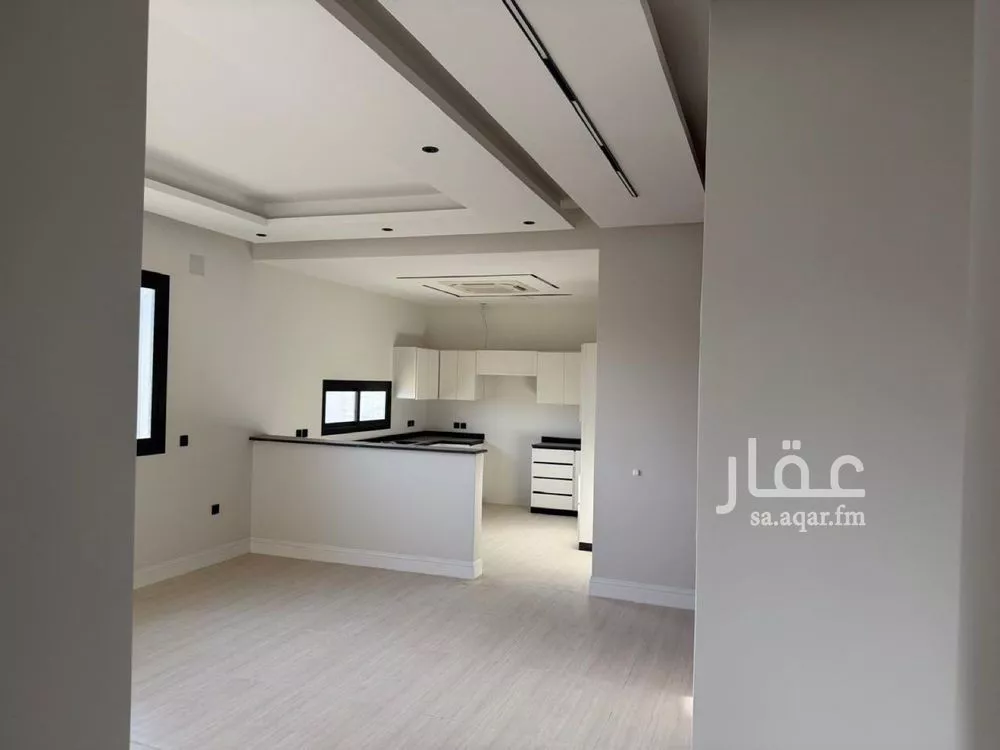 فيلا 4 غرف في العارض 20