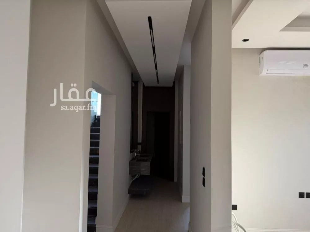 فيلا 3 غرف في العارض 16