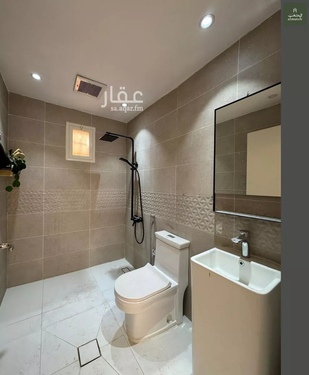 5 bedroom villa in At Taawon 19