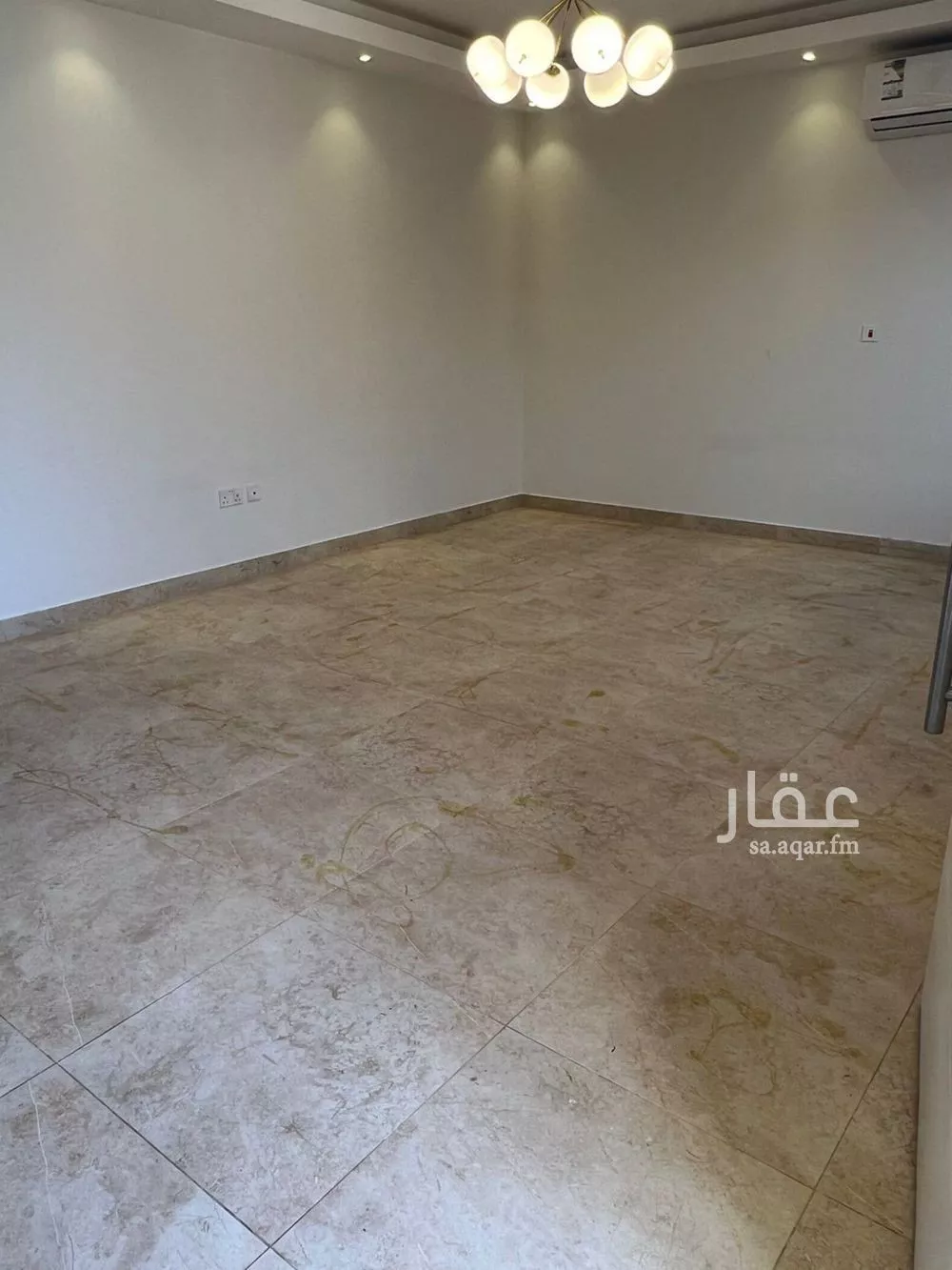 9 bedroom villa in Al Rimal 2