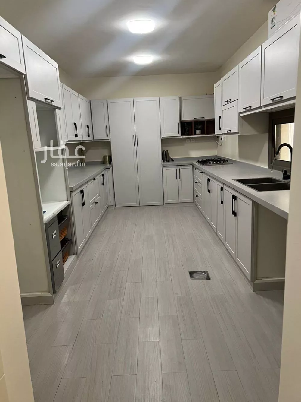 9 bedroom villa in Al Rimal 4