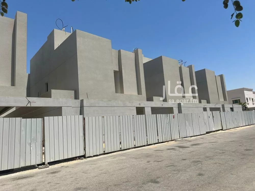 4 bedroom villa in Al Mazrouiyah, Eastern Province 10