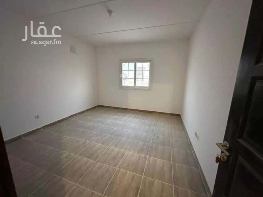 4 bedroom villa in Riyadh 9