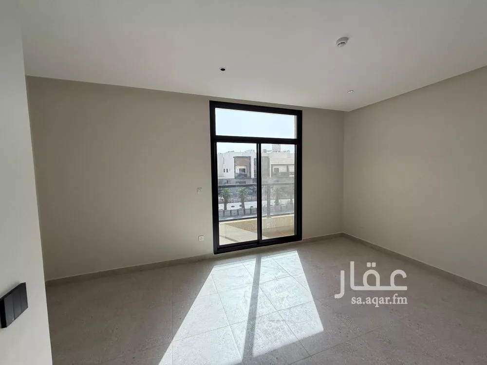 فيلا 4 غرف في العارض 17