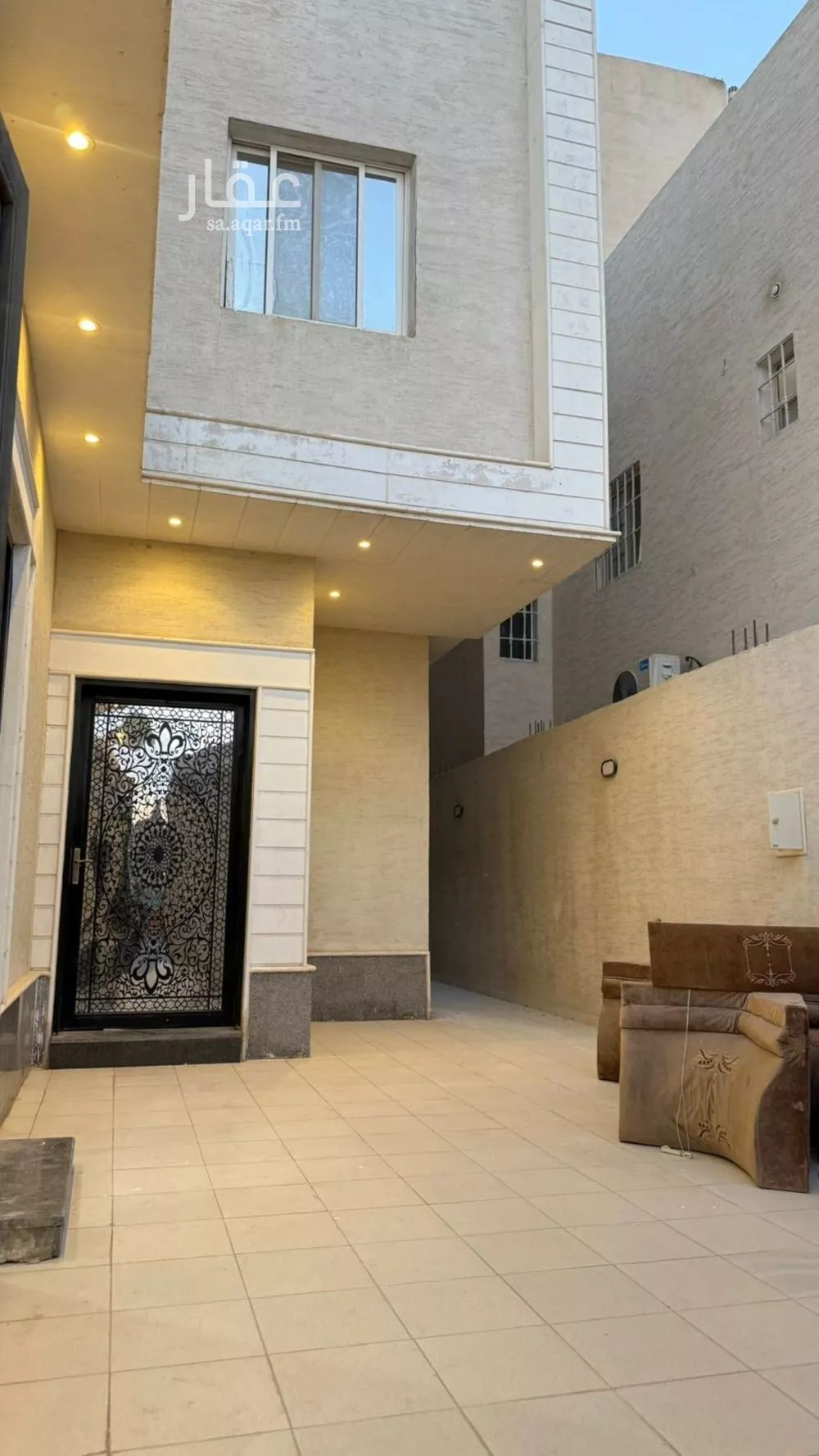 5 bedroom villa in Al Qadisiyah 6