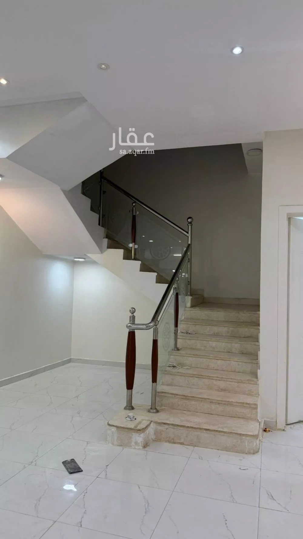 5 bedroom villa in Al Qadisiyah 9