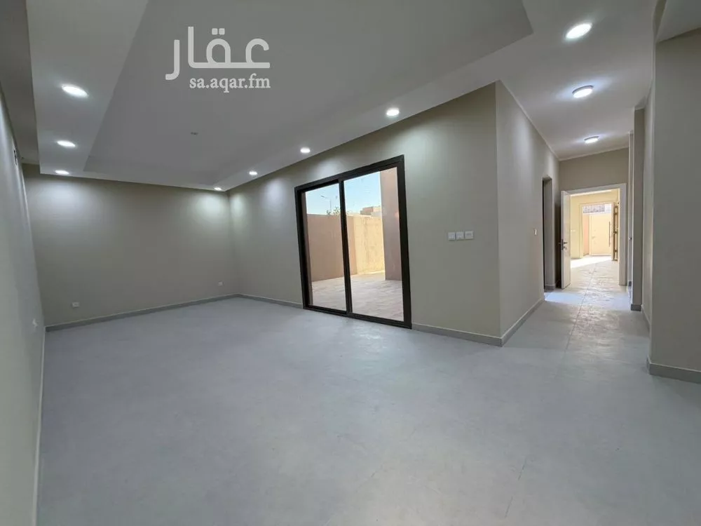 6 bedroom villa in Al Rimal 11
