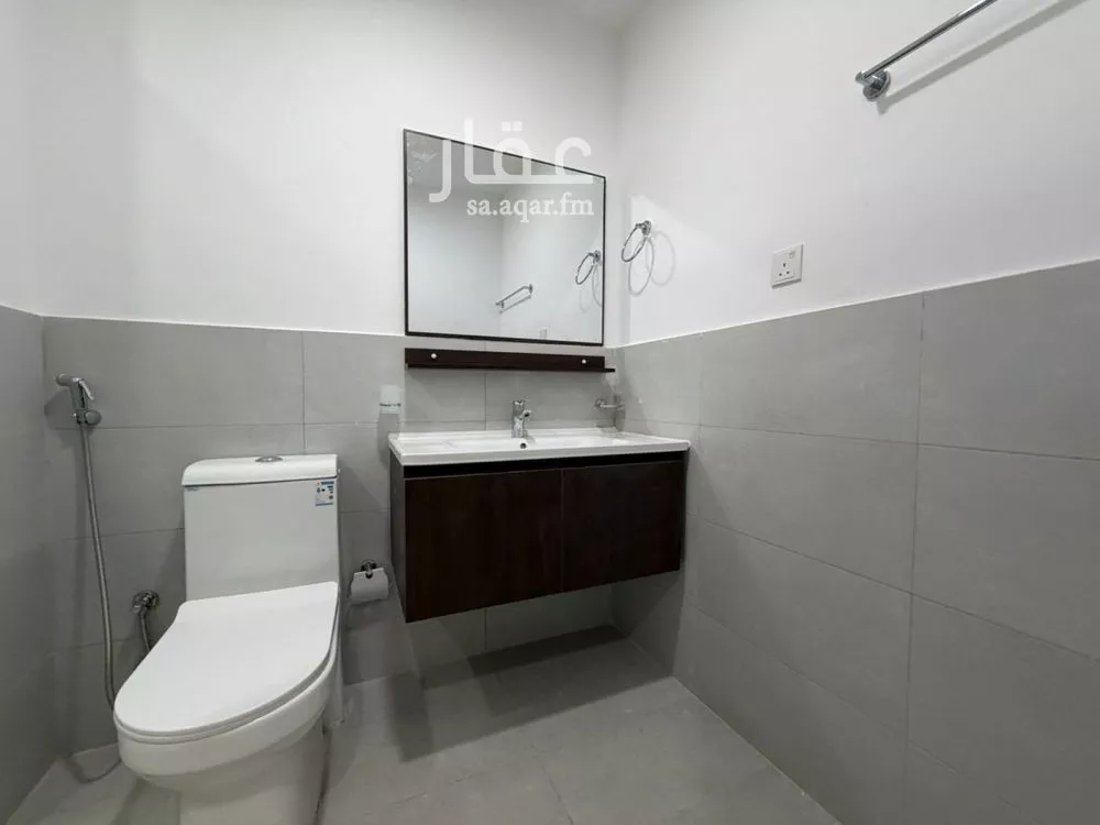 6 bedroom villa in Al Rimal 8