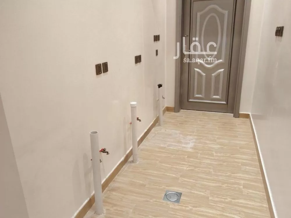 فيلا 4 غرف في النرجس 3