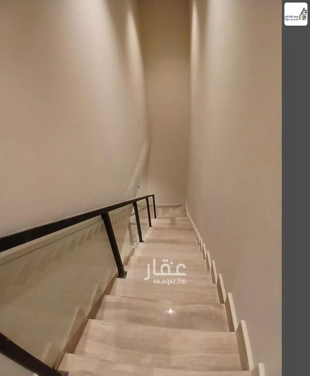 فيلا 3 غرف في الرمال 10