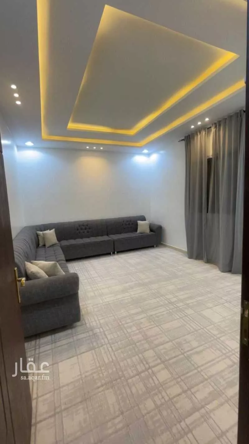 10 bedroom villa in Al Qadisiyah 8