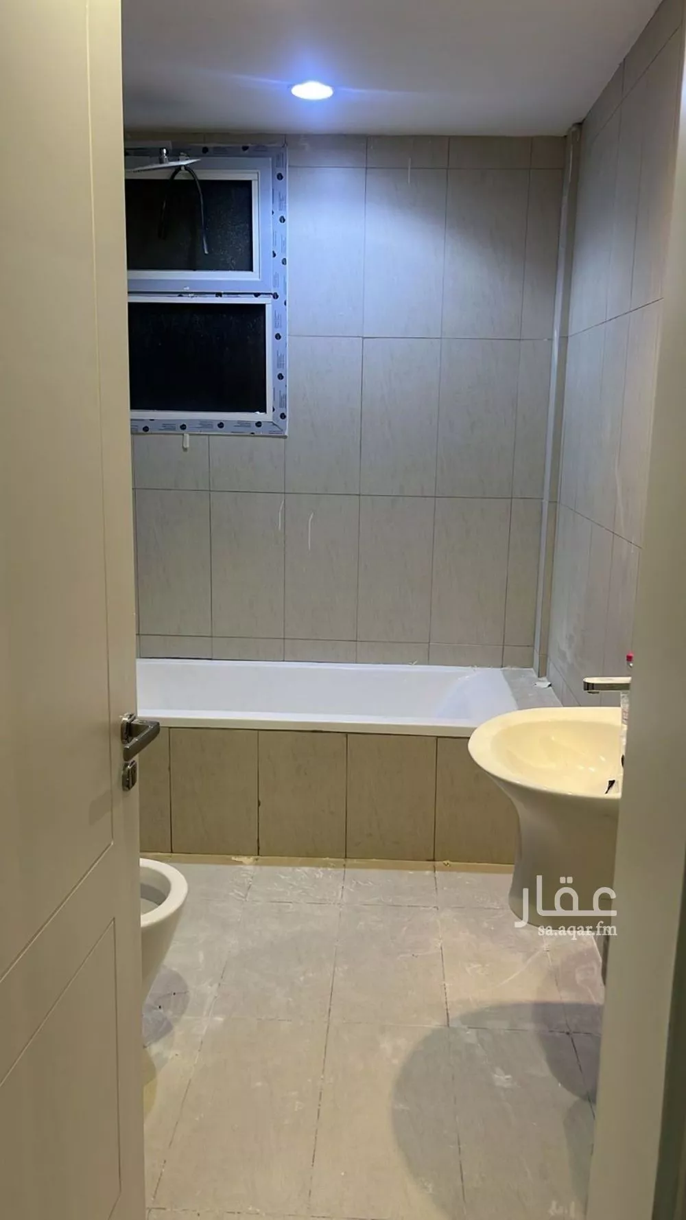 فيلا 6 غرف في النرجس 13