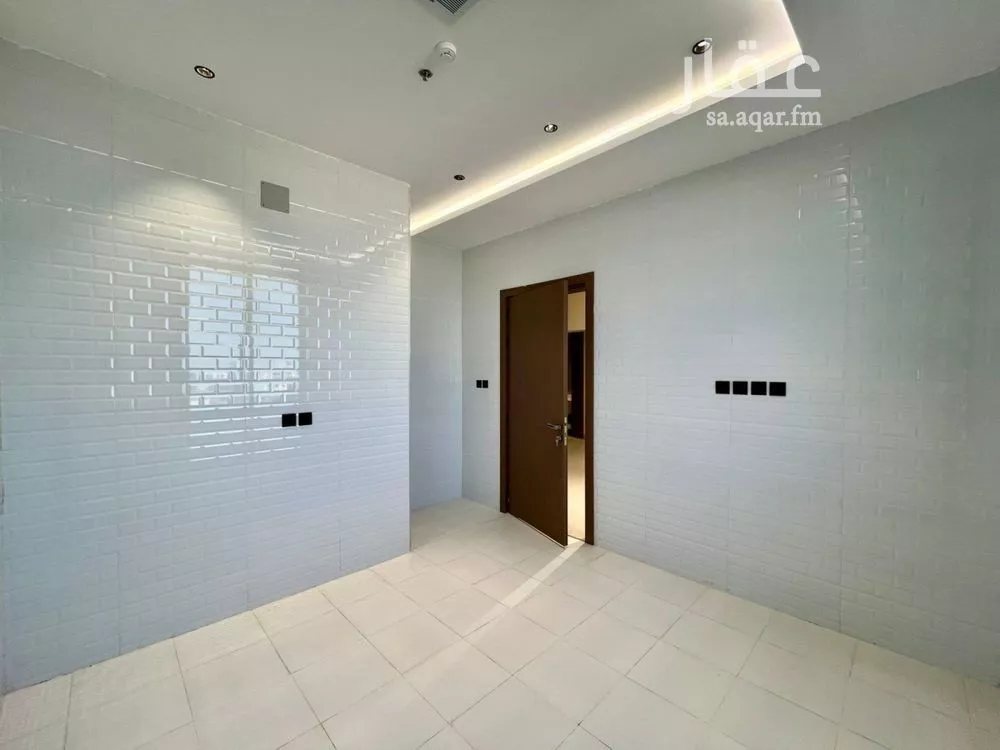3 bedroom apartment in Al Mahdiyyah 17
