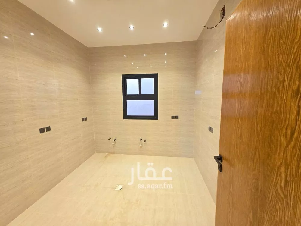 4 bedroom floor in Taibah 6