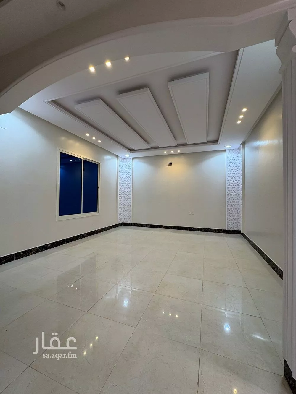 فيلا 7 غرف في طويق 11